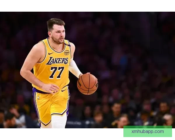 湖人雪上加霜 里夫斯二级拉伤将缺席常规赛 东契奇无限期休战加剧局势